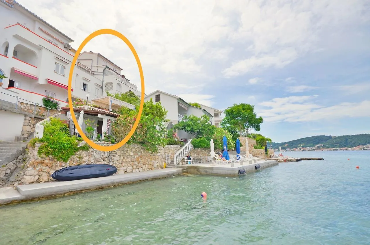Apartments Vera Supetarska Draga